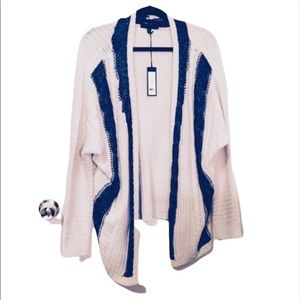 NWT Romeo & Julie: Large Knitted Black & Cream Cardigan